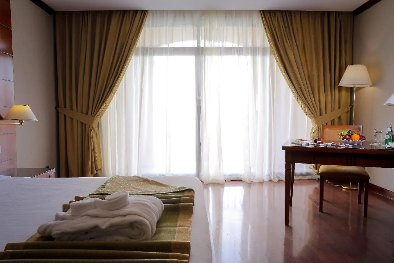 Move Inn Jeddah Hotel